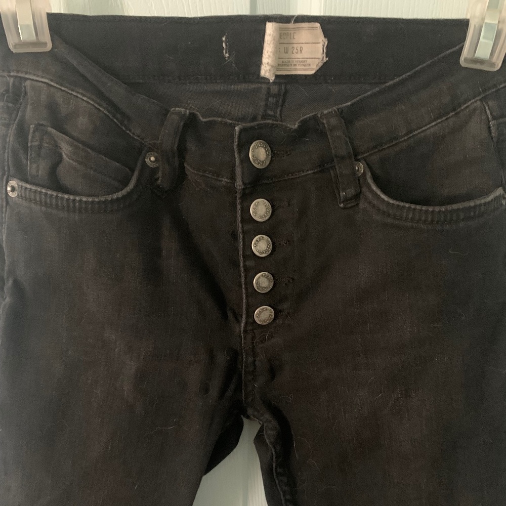 Free People Black Skinny Cropped Jeans, 25R